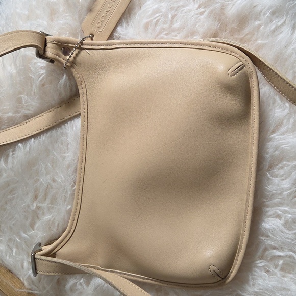 Coach Vintage Mini Slim Hippie Flap Crossbody - Picture 12 of 13